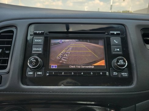 Used 2017 Honda HR-V LX image 14