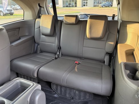 Used 2016 Honda Odyssey EX-L image 17