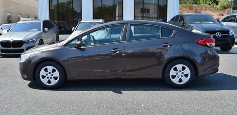 Used 2017 Kia Forte LX image 5