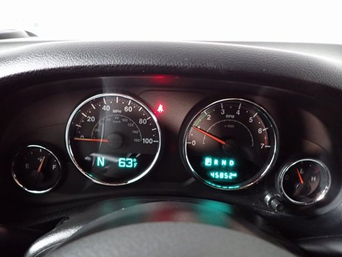 Used 2018 Jeep Wrangler Unlimited Sport S image 18
