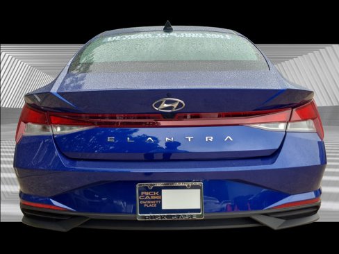Used 2023 Hyundai Elantra SEL image 5