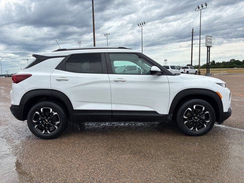 Used 2023 Chevrolet TrailBlazer LT w/ Convenience Package image 18