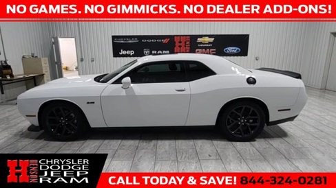 Used 2023 Dodge Challenger R/T w/ Blacktop Package image 5