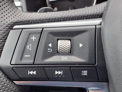 New 2025 Mitsubishi Outlander SE image 23