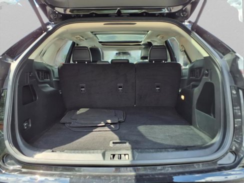 Used 2024 Ford Edge SEL w/ Convenience Package image 7