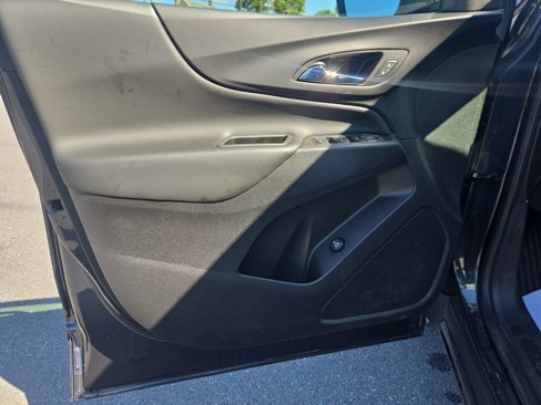 Used 2022 Chevrolet Equinox LT image 15