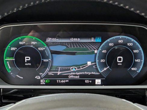 Used 2019 Audi e-tron Prestige w/ Prestige Package image 34
