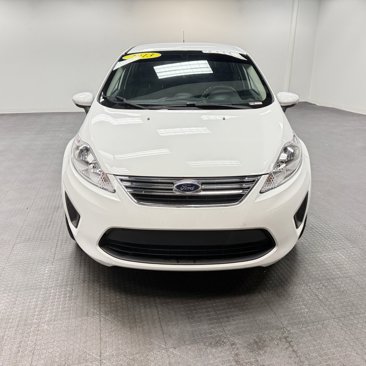 Used 2013 Ford Fiesta SE image 8