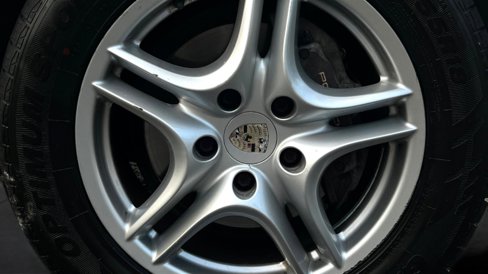 Used 2010 Porsche Cayenne image 49