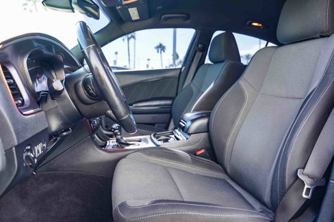 Used 2018 Dodge Charger SXT Plus w/ Blacktop Package image 17