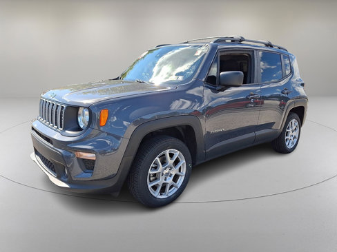 Used 2022 Jeep Renegade Latitude w/ Convenience Group image 5