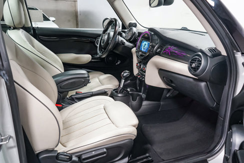 Used 2019 MINI Cooper S w/ Premium Package image 18
