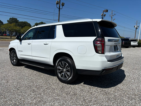 Used 2021 Chevrolet Suburban LT w/ Rear Media and Nav Package image 3