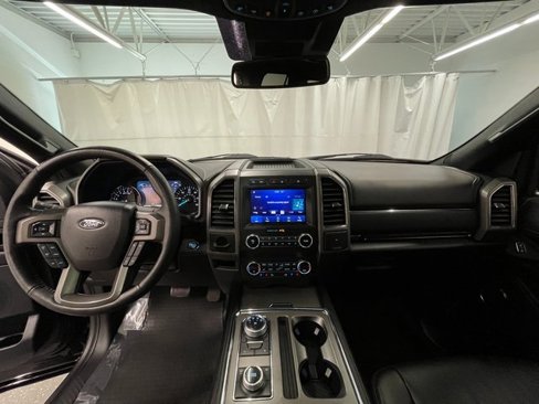 Used 2020 Ford Expedition XLT w/ Equipment Group 202A image 13