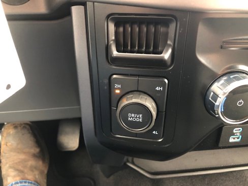 Used 2024 Ford F150 XLT image 26