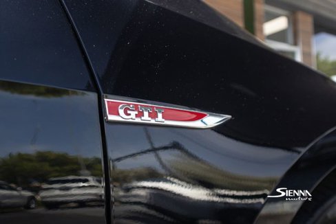 Used 2015 Volkswagen GTI SE image 9