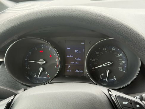 Used 2019 Toyota C-HR LE image 15