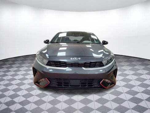 Used 2023 Kia Forte GT-Line w/ GT-Line Premium Package image 4