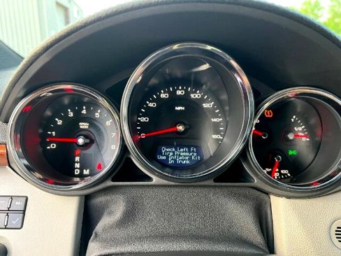 Used 2011 Cadillac CTS Premium image 15