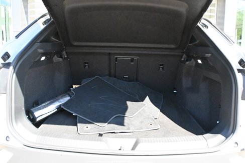 Used 2022 Volkswagen ID.4 Pro S image 32