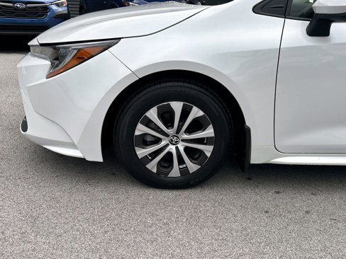 Used 2022 Toyota Corolla LE image 12