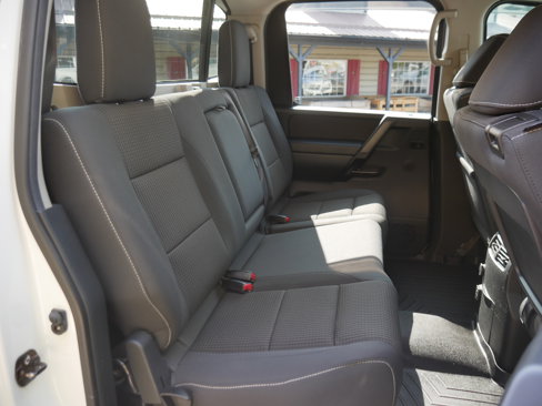 Used 2013 Nissan Titan PRO-4X image 33