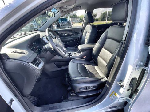 Used 2024 GMC Terrain SLT image 14