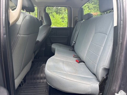 Used 2017 RAM 1500 Express image 28