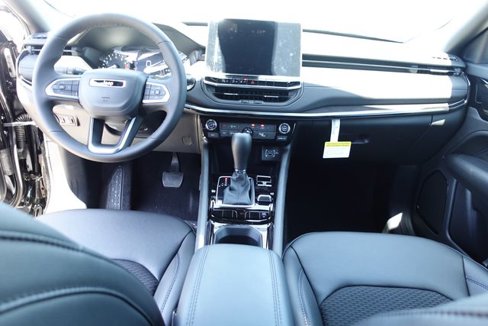New 2025 Jeep Compass Latitude w/ Altitude Special Edition image 22