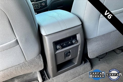 Used 2019 Chevrolet Traverse LT image 10