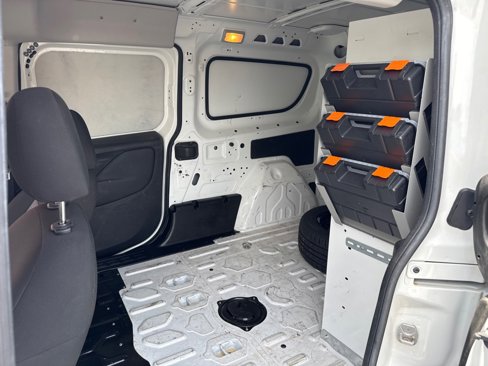 Used 2019 RAM ProMaster City Tradesman image 9