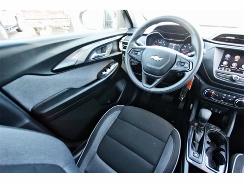 Used 2023 Chevrolet TrailBlazer LS image 10