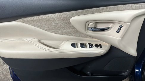 Used 2020 Nissan Murano SL w/ Moonroof Package image 10
