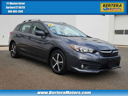 Used 2022 Subaru Impreza 2.0i Premium image 1