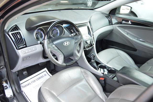 Used 2013 Hyundai Sonata Limited w/ Premium Pkg image 13