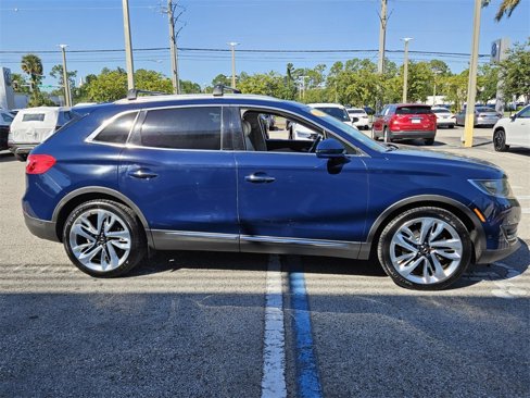Used 2018 Lincoln MKX Black Label w/ Driver Assistance Package image 16