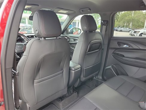 Used 2022 Chevrolet TrailBlazer RS w/ Convenience Package image 14