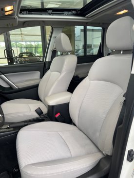 Used 2017 Subaru Forester 2.5i Premium image 7