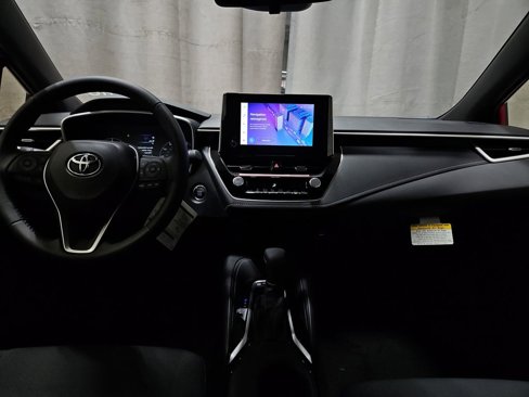 New 2025 Toyota Corolla SE image 27