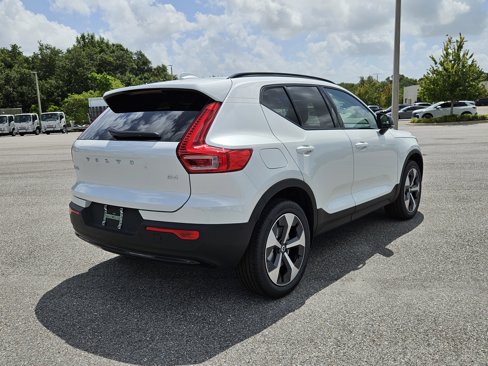 New 2026 Volvo XC40 B4 Plus w/ Protection Package image 7