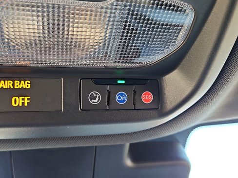 Used 2024 Chevrolet Trax RS w/ Driver Confidence Package image 19