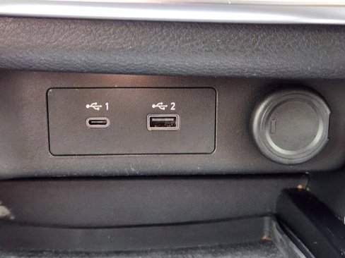 Used 2021 Nissan Rogue SV image 22