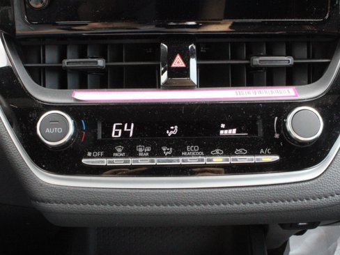 Used 2024 Toyota Corolla SE image 22