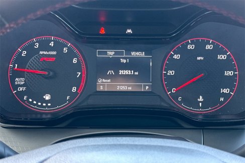 Used 2024 Chevrolet Trax RS w/ Sunroof Package image 25