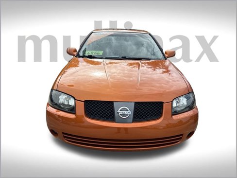Used 2006 Nissan Sentra SE-R w/ (J01) Sunroof Pkg image 15