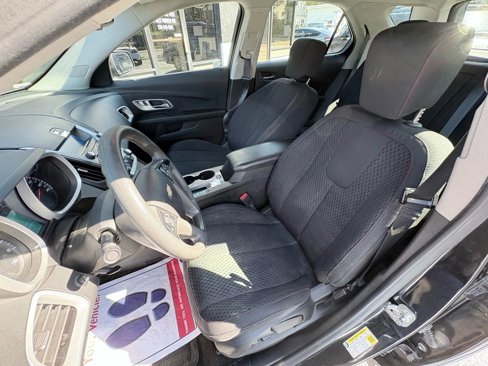 Used 2015 Chevrolet Equinox LS image 12