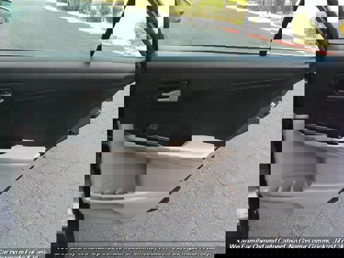 Used 2013 Toyota Camry LE image 26