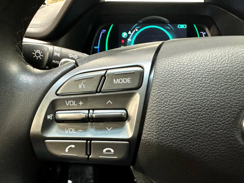 Used 2022 Hyundai Ioniq SEL image 34