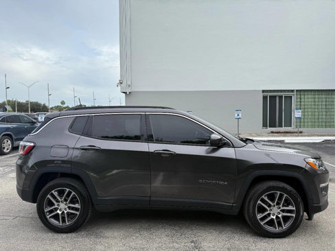 Used 2018 Jeep Compass Latitude w/ Popular Equipment Group image 3