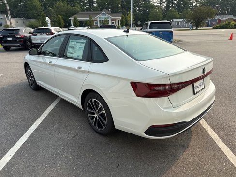 New 2025 Volkswagen Jetta Sport image 7